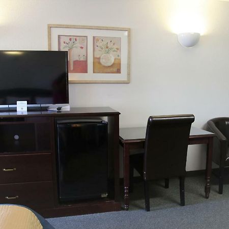Idaho Inn Москоу Экстерьер фото