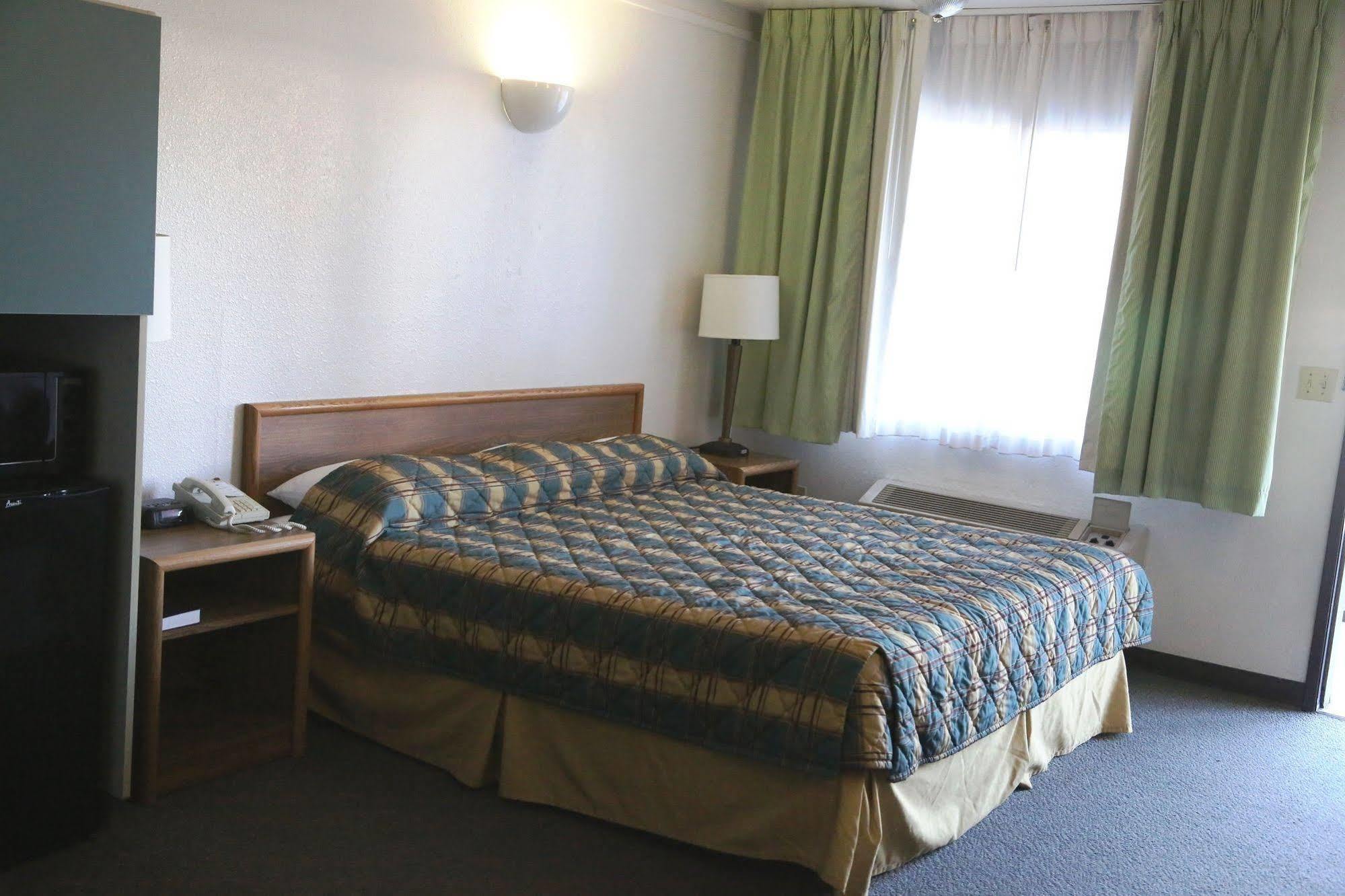 Idaho Inn Москоу Экстерьер фото